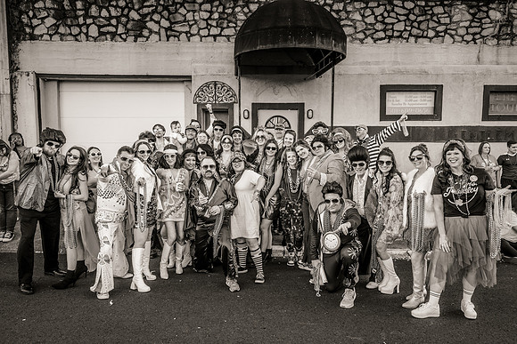Parading Elvi 2025-1-4